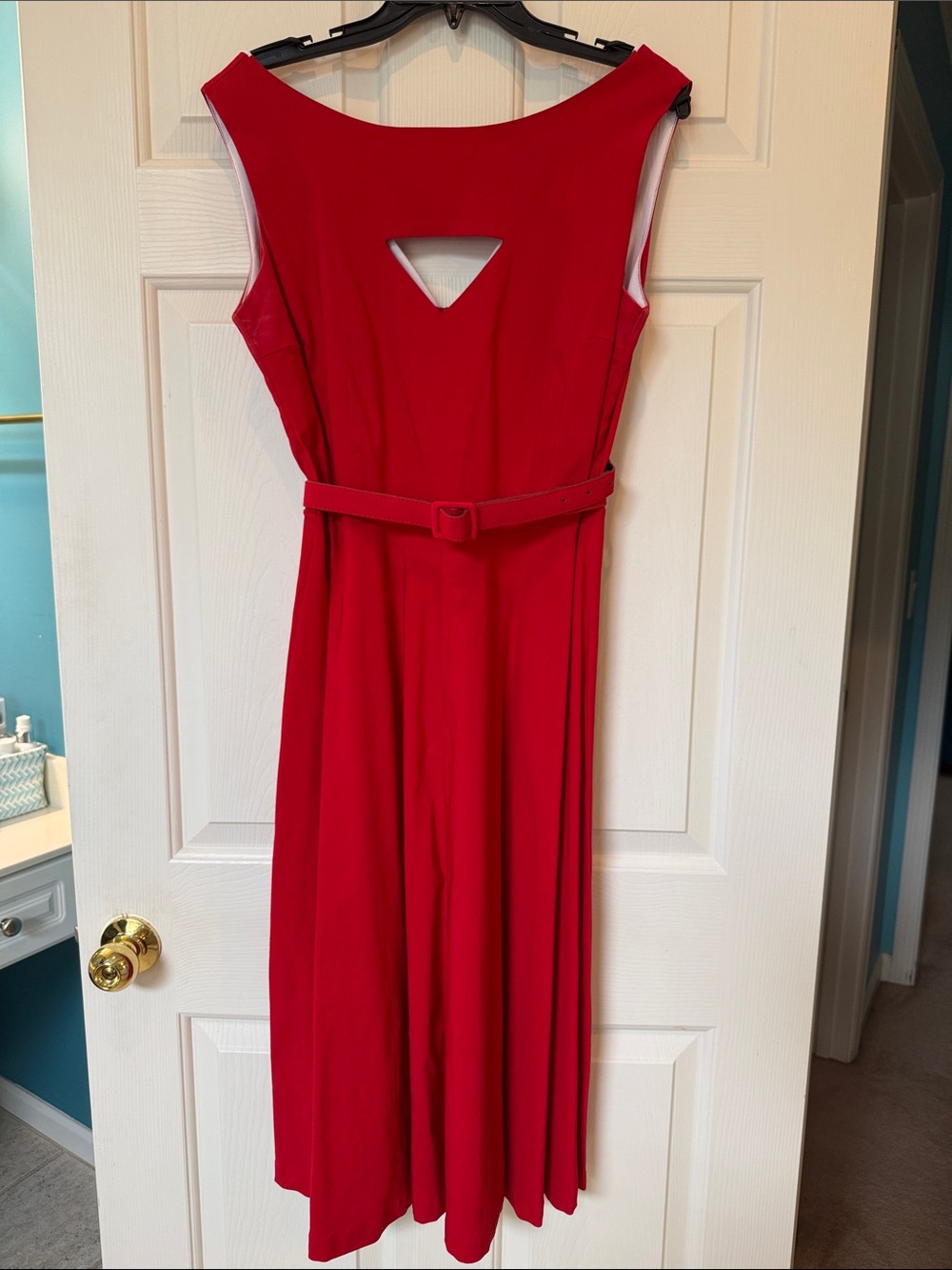 Bettie Page Red Sleeveless 1950s Style Swing Dress with Belt